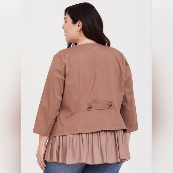Torrid tan twill georgette peplum jacket Size 2 military mixed media = 2XL - Picture 2 of 10